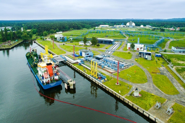 Rozbudowuje się terminal paliwowy w Świnoujściu