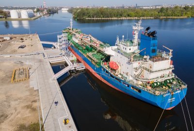 Pierwszy statek obsłużony przy nowym nabrzeżu w porcie Szczecin