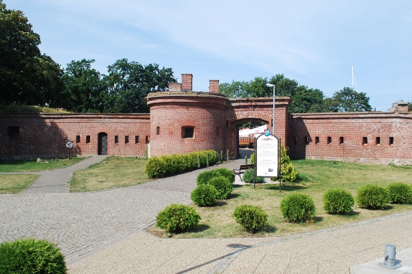 ZMP Kołobrzeg odrestauruje redutę Morast i wzmocni jej wały