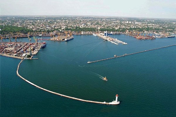 Premier Wielkiej Brytanii: 24 sierpnia Rosja zaatakowała statek handlowy na Morzu Czarn...