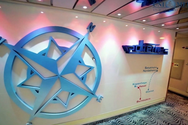 Nowe kabiny, meble i odnowione przestrzenie pasażerskie na promie Mazovia [VIDEO]