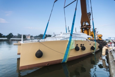Trzy wodowania w stoczni Sunreef Yachts