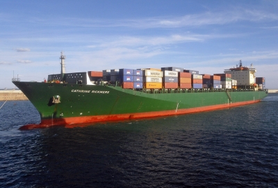 Na złom idą już kontenerowce młodsze niż 15-letnie - także polskiej budowy