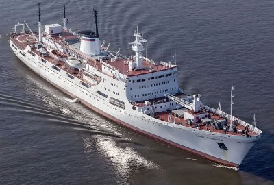 Polskiej budowy okręt oceanograficzny 