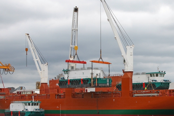 Barki ze Stal Complex dla kanadyjskiego fish-farmingu