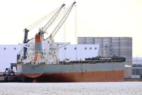 Aż 34 statki z węglem płyną obecnie do Polski lub oczekują na redach naszych portów...