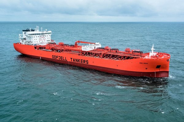 Statki ze Szczecina zdetronizowane na pozycji największych w świecie chemikaliowców