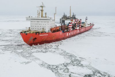 Transport ryb z Kamczatki do St. Petersburga barkowcem o napędzie nuklea...