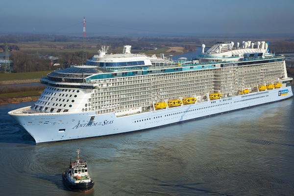 Anthem of the Seas opuścił stocznię w Papenburgu [VIDEO]