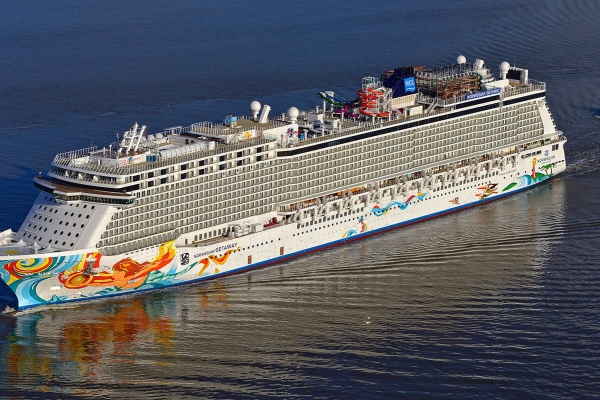 Jeden z największych wycieczkowców świata odwiedzi Gdynię