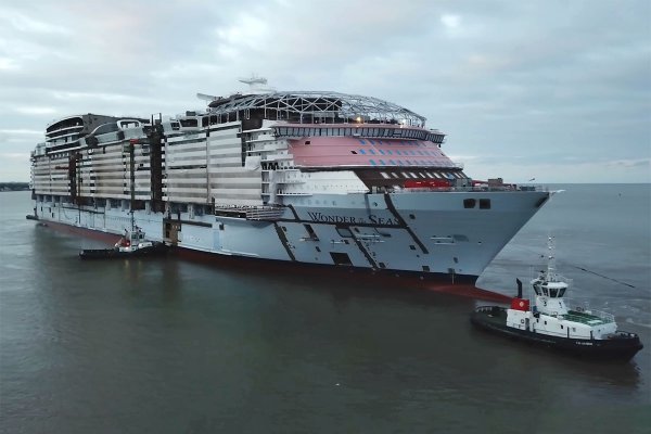 Zwodowano nowy największy wycieczkowiec świata
