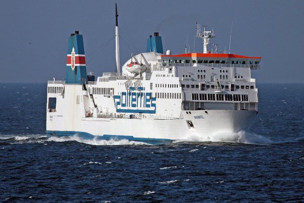 Prom Wawel po zdarzeniu w rejonie Nynäshamn utknął w Szwecji, trafi na remont