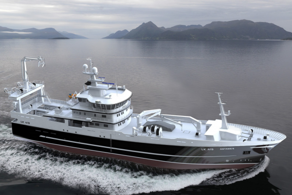 Simek buduje nowoczesny trawler Antares - z częściami kadłuba z Polski