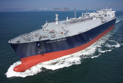 Gazowiec GasLog Santiago Historyczny rekord zamówień gazowców LNG - znane liczby za cały rok 2021