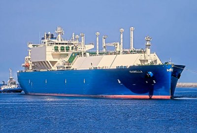 Gazowiec LNG w Świnoujściu MFiPR: Fundusze Europejskie wspierają poprawę bezpieczeństwa dostaw LNG do Polski