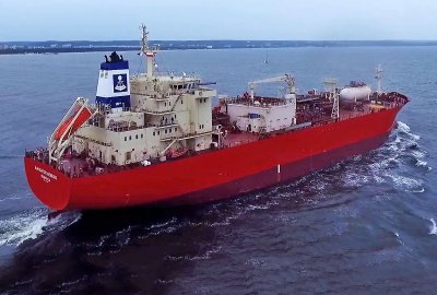 Gazowiec LPG Navigator Genesis zaraz po zakończonym remoncie w Gdańskiej Stoczni ''Remontowa'' SA. Grupa Azoty analizuje, czy produkować u siebie zielony amoniak