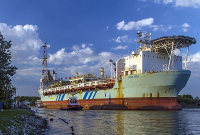 FPSO Aoka Mizu i dwie inne duże jednostki offshore w Remontowej SA