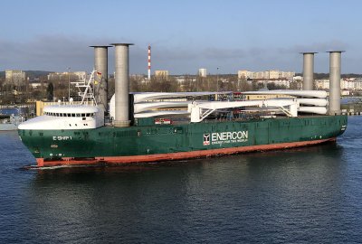 Słynny rotorowiec w Świnoujściu - E-Ship 1 po raz pierwszy w Polsce
