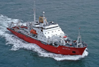 Polscy polarnicy skorzystają z ukraińskiego statku badawczego i logistyc...