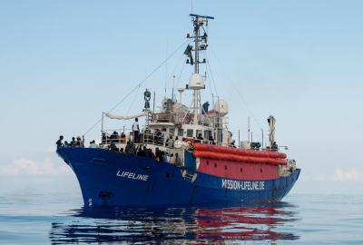 Malta także nie chce wpuścić statku z ponad 200 migrantami