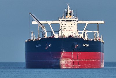 Pierwszy od dawna tankowiec VLCC z ropą z USA w portach europejskich