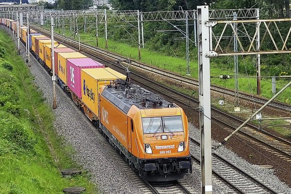 20 lat temu wyruszył w trasę pierwszy pociąg intermodalny PCC Intermodal