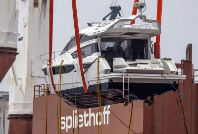Holenderski ciężarowiec zabrał dziewięć jachtów Galeona do USA