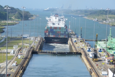 Kanał Panamski będzie obsługiwał statki Super Post-Panamax?