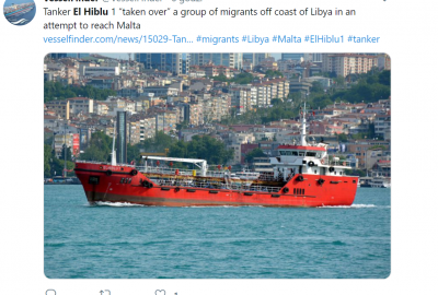 Porwany przez migrantów tankowiec bezpiecznie odeskortowany na Maltę