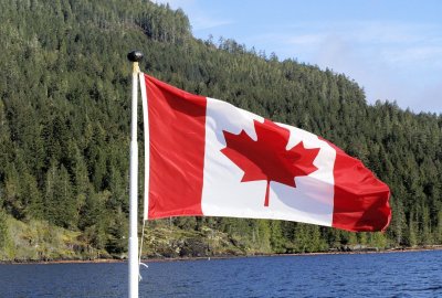 Kanada: Rząd ogranicza połowy łososi na Pacyfiku i wspiera małe firmy ry...