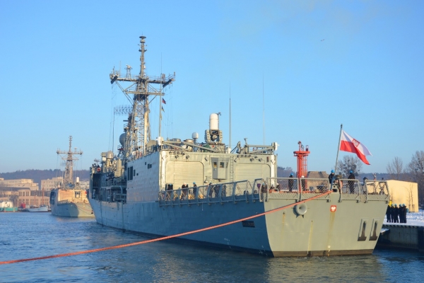 Gdynia: ORP Gen. K. Pułaski wraca z arktycznych manewrów