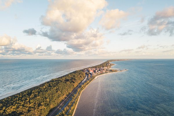 Armatorzy łodzi i statków obsługi wędkarstwa morskiego odblokowali we Władysławowie dro...