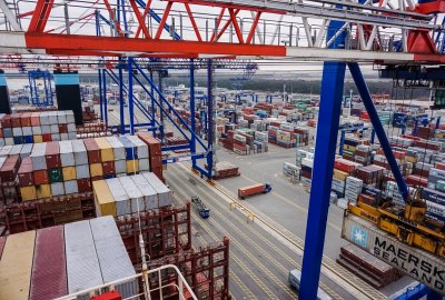 Fot.: Shutterstock Rekordowa przepustowość w DCT Gdańsk
