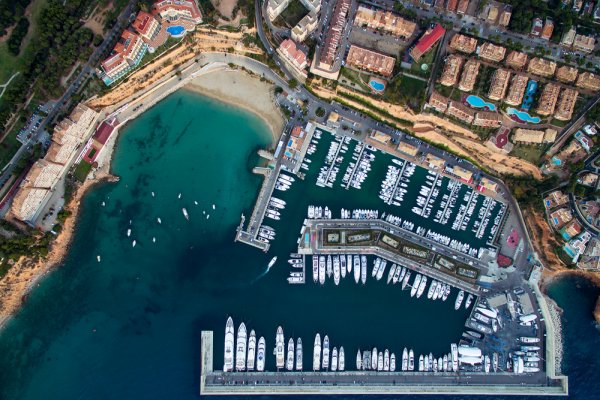 Ukraiński marynarz próbował zatopić jacht rosyjskiego oligarchy na Majorce