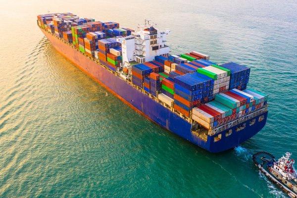 Senacka komisja za regulacją ograniczającą zanieczyszczanie Bałtyku przez statki w port...