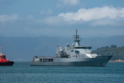 Nowa Zelandia wysłała dwa okręty z pomocą do Królestwa Tonga