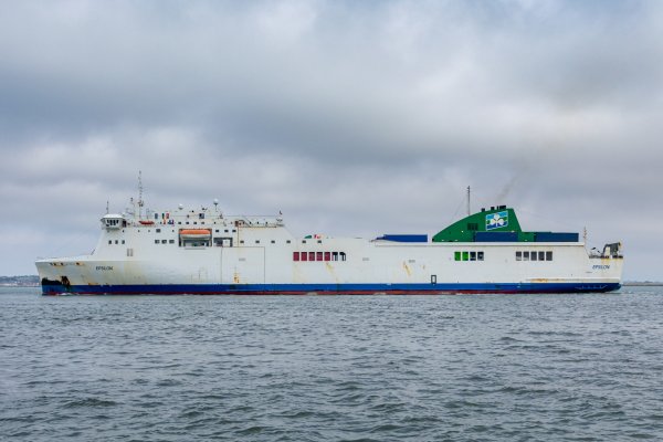 Nieoficjalnie: Euroafrica zakupi prom typu ro-pax Epsilon