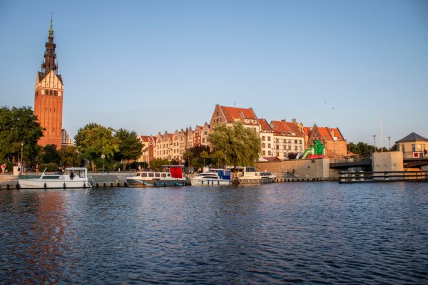 Cofka na Żuławach, przeciekający wał