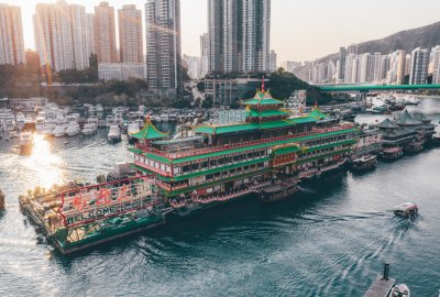 Fot.: Shutterstock Zatonęła słynna pływająca restauracja z Hongkongu