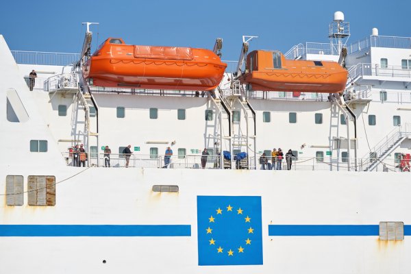 Senackie komisje za regulacją ograniczającą zanieczyszczanie Bałtyku przez statki w por...