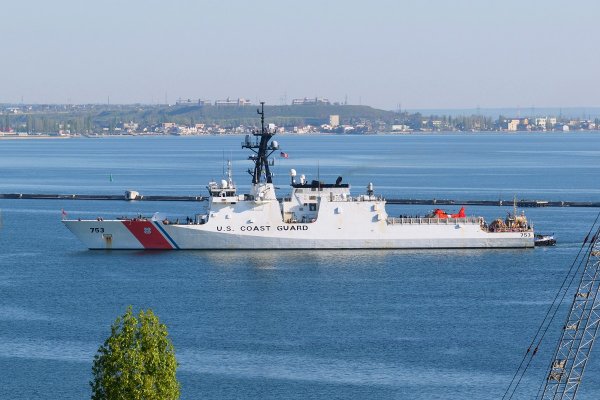 Straż przybrzeżna USA wyłowiła ciało rozbitka ze statku zatopionego koło wybrzeży Flory...