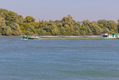 Premier Johnson: G7 bada możliwość transportu zboża z Ukrainy przez Duna...