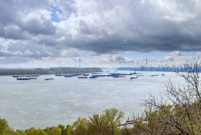 Ukraina: Rozpoczął się eksport zboża przez porty rzeczne na Dunaju