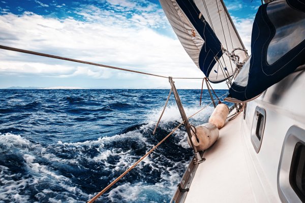 Projekt rozporządzenia: skrócenie czasu oczekiwania na książeczkę żeglarską