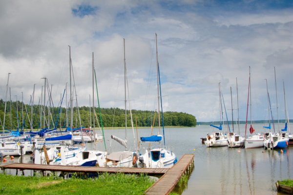 Wiceminister Witkowski: należy wyposażyć mariny w instalacje do odbioru ścieków z łódek...