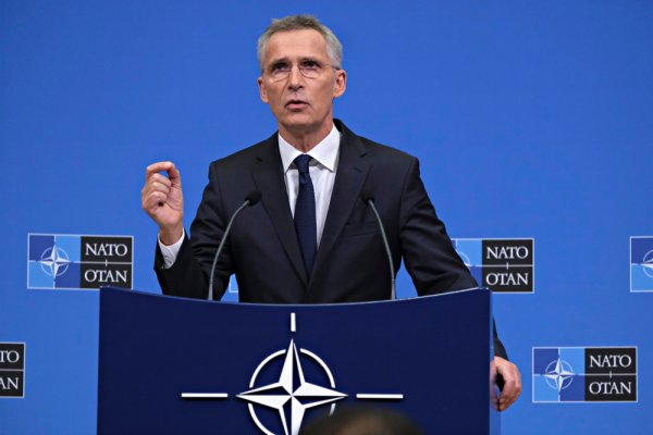 Stoltenberg: od czasu inwazji na Ukrainę Rosja jest słabsza politycznie, wojskowo i gos...