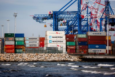 Senat za poprawkami do noweli ustawy o ochronie żeglugi i portów morskich