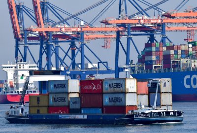 Fot.: Shutterstock Żegluga śródlądowa bije rekordy w Niderlandach, w rok przewiozła 369 mln ton towarów...