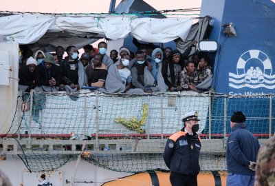 Litwa przyjmie pięciu uchodźców ze statku Sea Watch