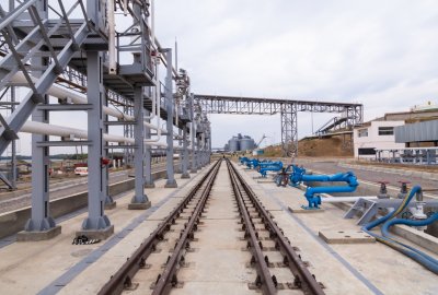 Rząd Rumunii chce kupić jedyny port morski w Mołdawii